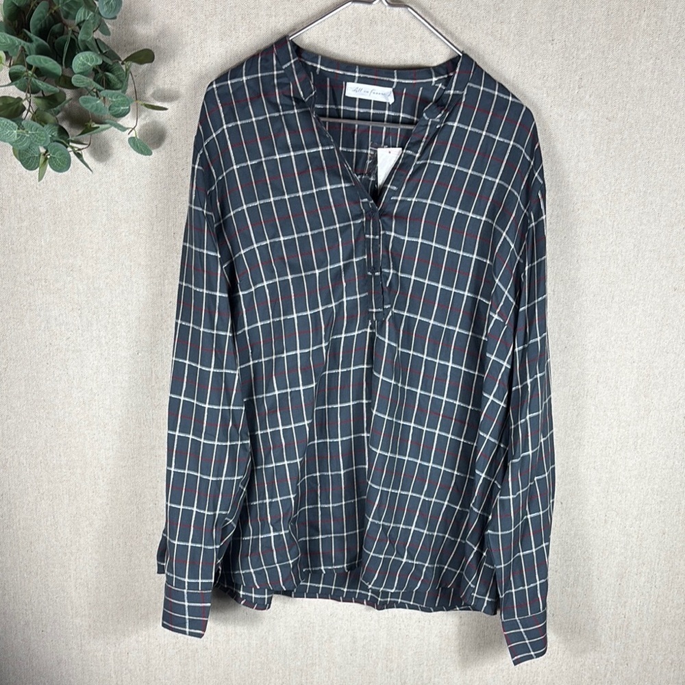 All in Favor > New with Tags > Gray Plaid Quarter Button Down Long Sleeve 3X